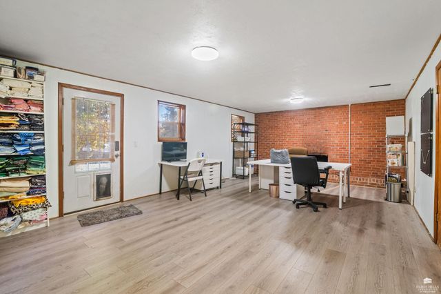 1522 Givens Road, Manhattan, KS 66502