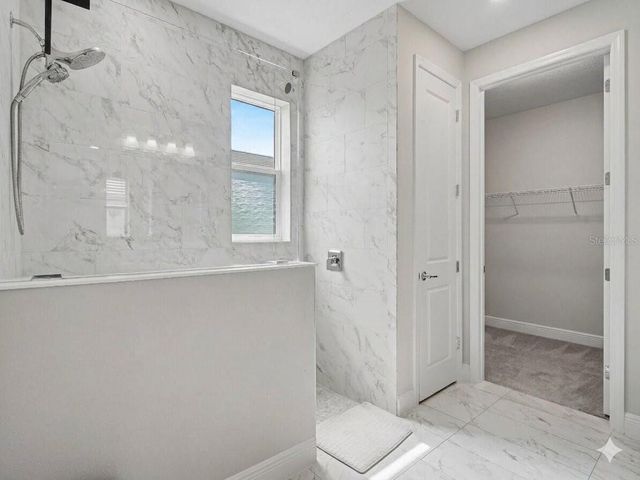 8144 STERNWAY ROAD, Sarasota, FL 34240