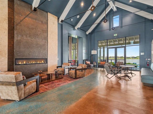 8144 STERNWAY ROAD, Sarasota, FL 34240