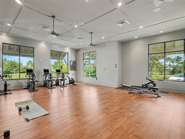 8144 STERNWAY ROAD, Sarasota, FL 34240