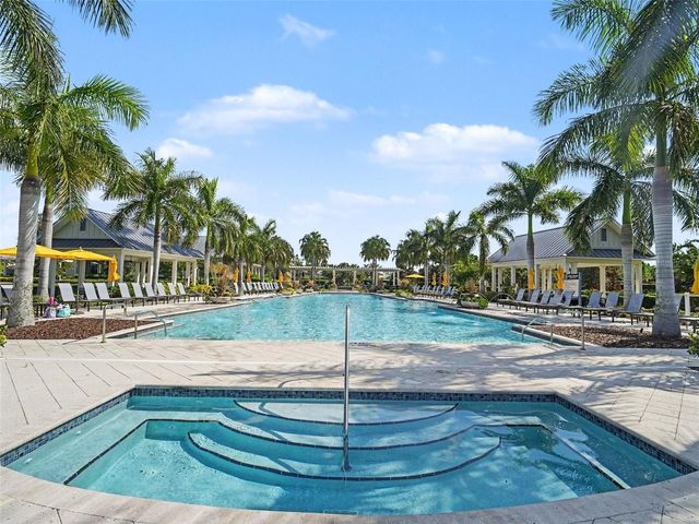 8144 STERNWAY ROAD, Sarasota, FL 34240