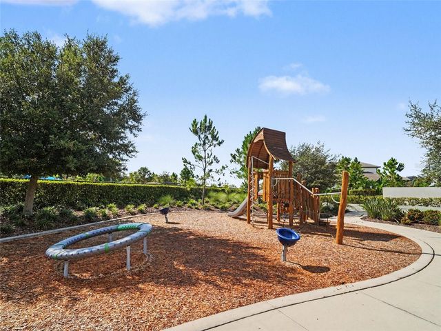 8144 STERNWAY ROAD, Sarasota, FL 34240
