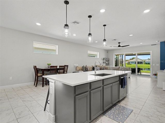 8144 STERNWAY ROAD, Sarasota, FL 34240