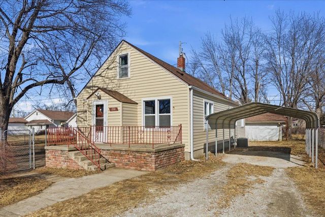 1330 AVENUE O Avenue, Carter Lake, IA 51510