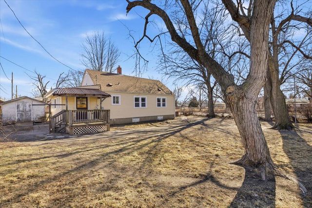 1330 AVENUE O Avenue, Carter Lake, IA 51510