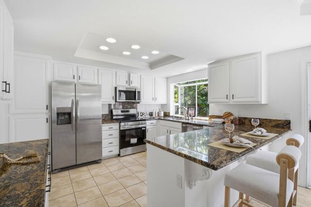375 De Salle Terrace, Fremont, CA 94536