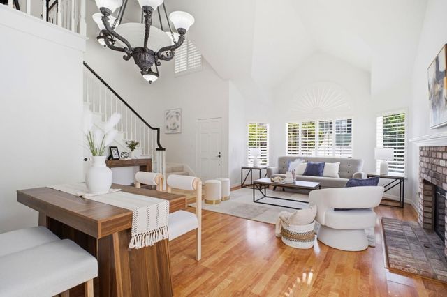 375 De Salle Terrace, Fremont, CA 94536
