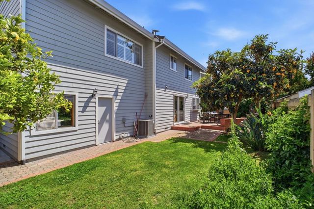 375 De Salle Terrace, Fremont, CA 94536