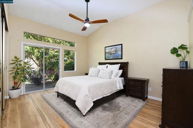 1725 Indian Wells Way, Clayton, CA 94517