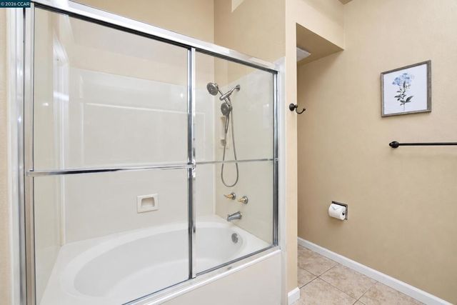 1725 Indian Wells Way, Clayton, CA 94517