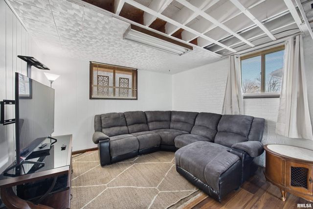 108 MEDINA Court, East Peoria, IL 61611