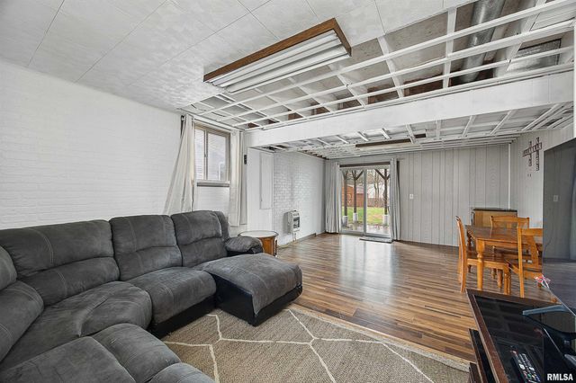 108 MEDINA Court, East Peoria, IL 61611