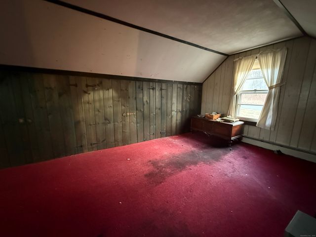 52 Lovers Lane, East Lyme, CT 06333