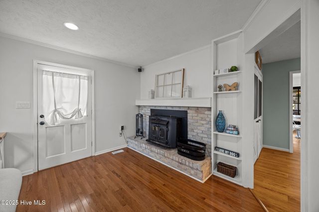 4950 Pinewood Drive, Hope Mills, NC 28348