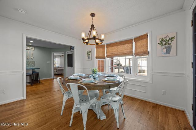 4950 Pinewood Drive, Hope Mills, NC 28348