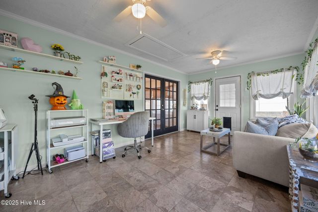 4950 Pinewood Drive, Hope Mills, NC 28348