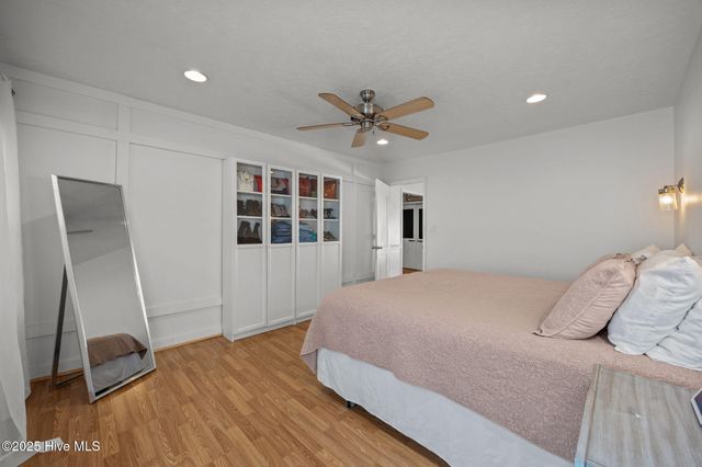 4950 Pinewood Drive, Hope Mills, NC 28348