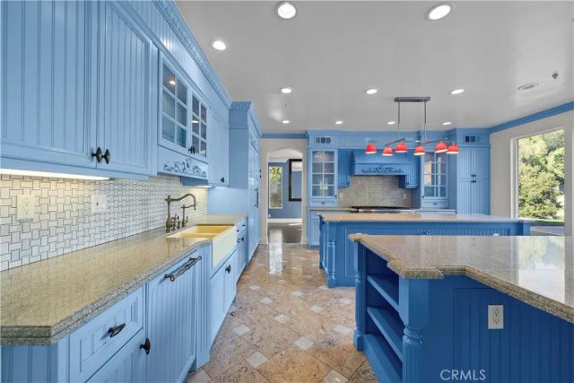 21045 Mendenhall Court, Topanga, CA 90290