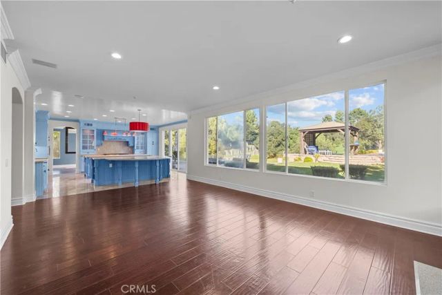 21045 Mendenhall Court, Topanga, CA 90290