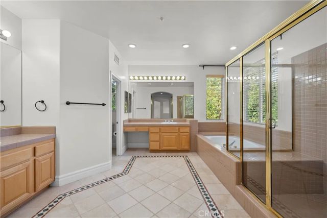 21045 Mendenhall Court, Topanga, CA 90290