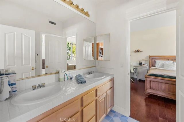 21045 Mendenhall Court, Topanga, CA 90290