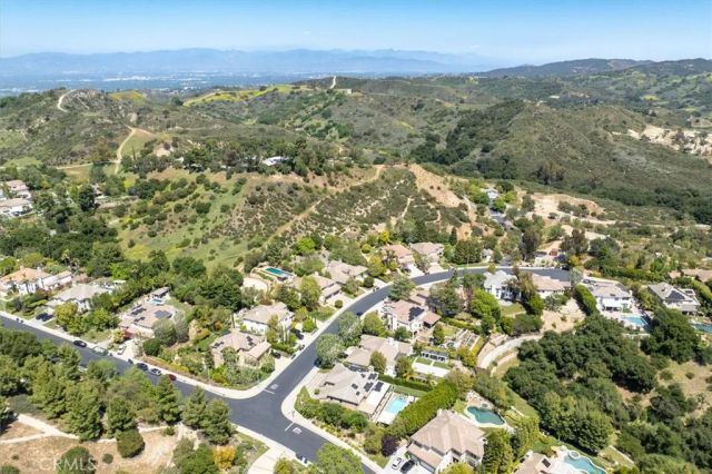 21045 Mendenhall Court, Topanga, CA 90290