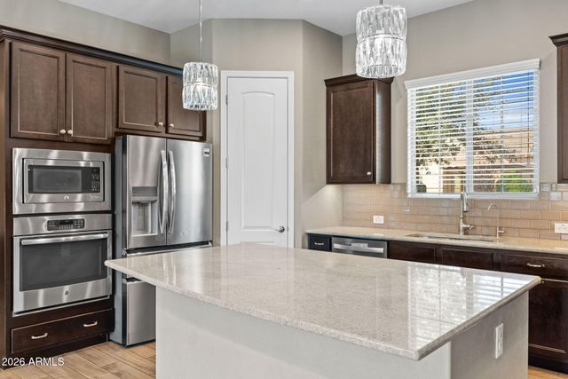 4527 E SKOUSEN Street, Gilbert, AZ 85295