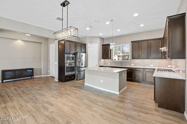 4527 E SKOUSEN Street, Gilbert, AZ 85295