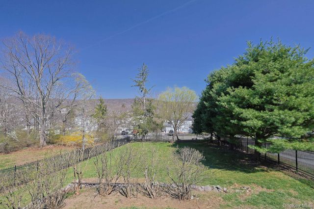 12 Sunset Heights, Monroe, NY 10950
