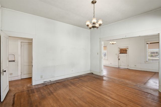 318 S Montclair Avenue, Dallas, TX 75208