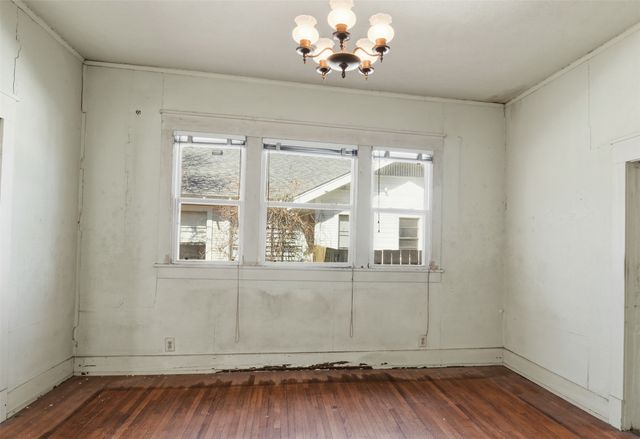 318 S Montclair Avenue, Dallas, TX 75208