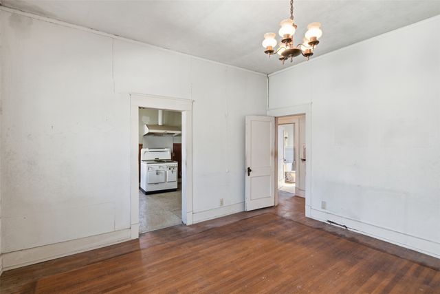 318 S Montclair Avenue, Dallas, TX 75208