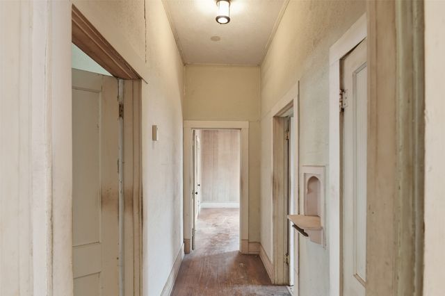 318 S Montclair Avenue, Dallas, TX 75208