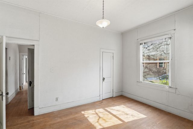 318 S Montclair Avenue, Dallas, TX 75208