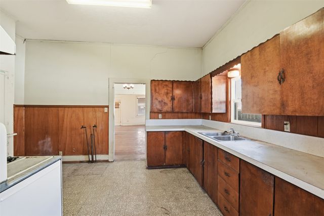 318 S Montclair Avenue, Dallas, TX 75208