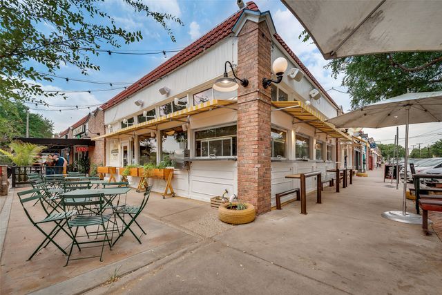 318 S Montclair Avenue, Dallas, TX 75208