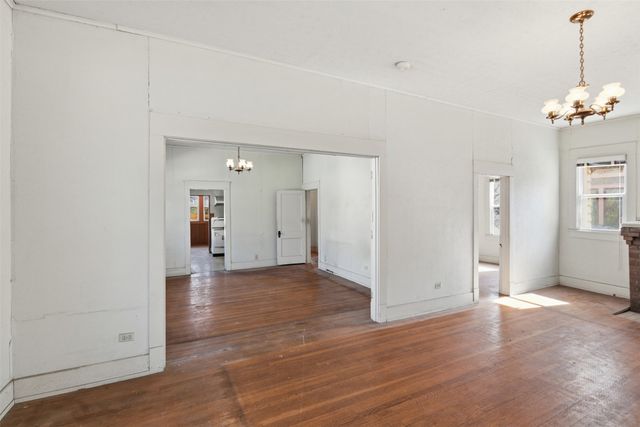 318 S Montclair Avenue, Dallas, TX 75208