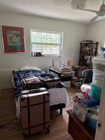 6145 Hayes Street, Hollywood, FL 33024