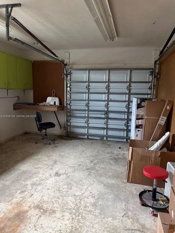 6145 Hayes Street, Hollywood, FL 33024