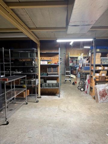 6145 Hayes Street, Hollywood, FL 33024