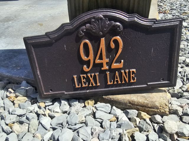 942 Lexi Ln, Clifton, TN 38425