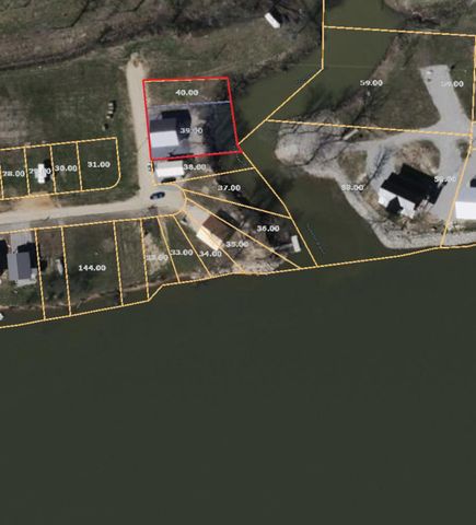 942 Lexi Ln, Clifton, TN 38425