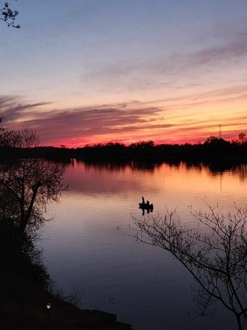 942 Lexi Ln, Clifton, TN 38425