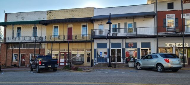 942 Lexi Ln, Clifton, TN 38425