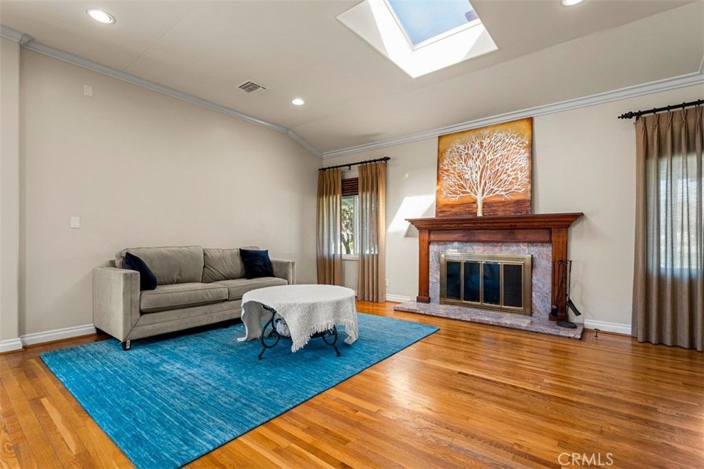 Image 13 of property listing at 17922 Romelle, Santa Ana, CA 92705