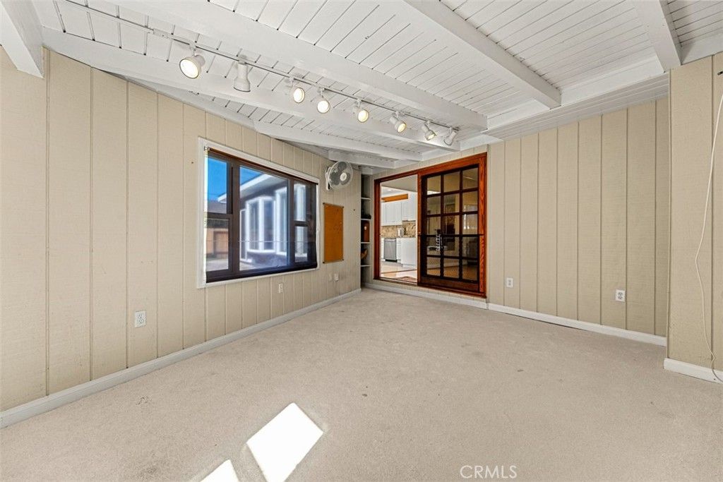 Image 24 of property listing at 17922 Romelle, Santa Ana, CA 92705