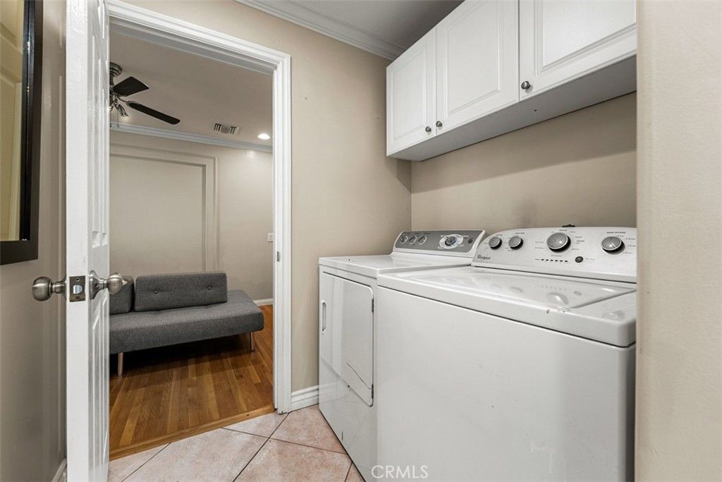 Image 37 of property listing at 17922 Romelle, Santa Ana, CA 92705