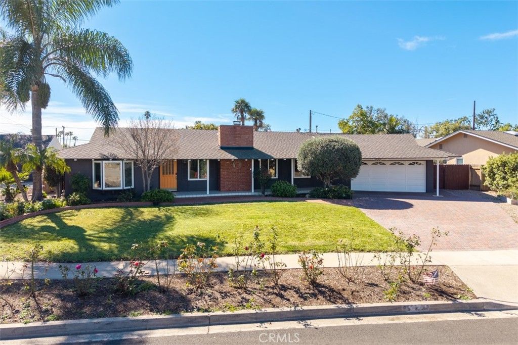 Image 42 of property listing at 17922 Romelle, Santa Ana, CA 92705