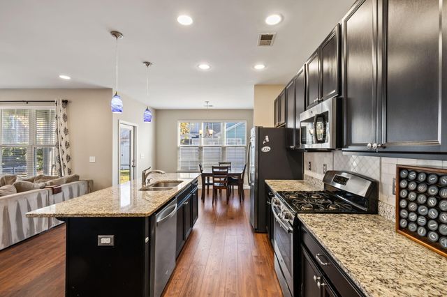 123 Fulmar Place, Charleston, SC 29414