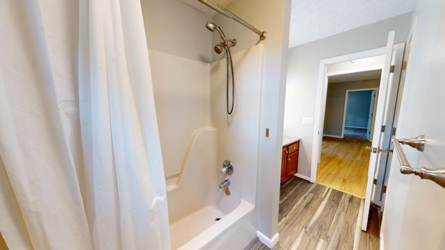 1404 Windhill Ct, Greenbrier, TN 37073